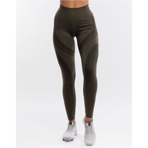 ECHT Surge Leggings / Olive